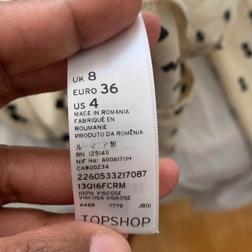 Topshop Patterned Button Down - Picture 4 of 4